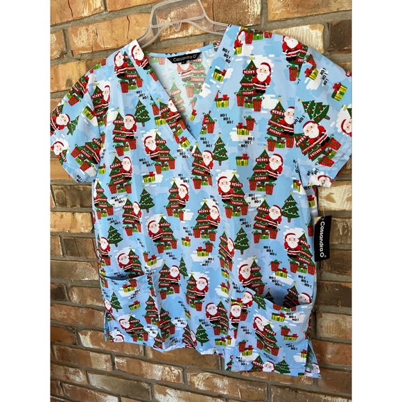 Cassandra O Women’s V-Neck Short Sleeve Holiday Themed Scrub Top Large - Picture 7 of 9